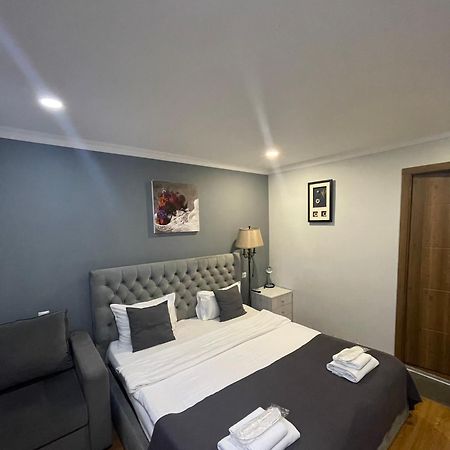 Book Hotel Tbilisi Zewnętrze zdjęcie