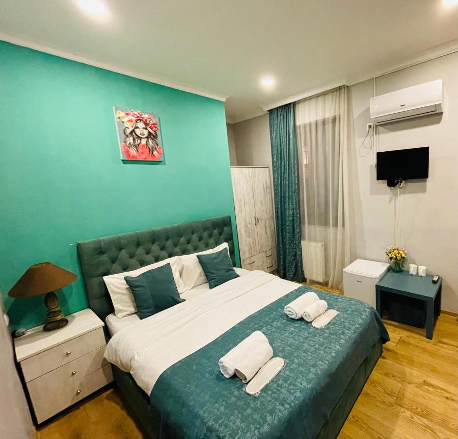 Book Hotel Tbilisi Zewnętrze zdjęcie