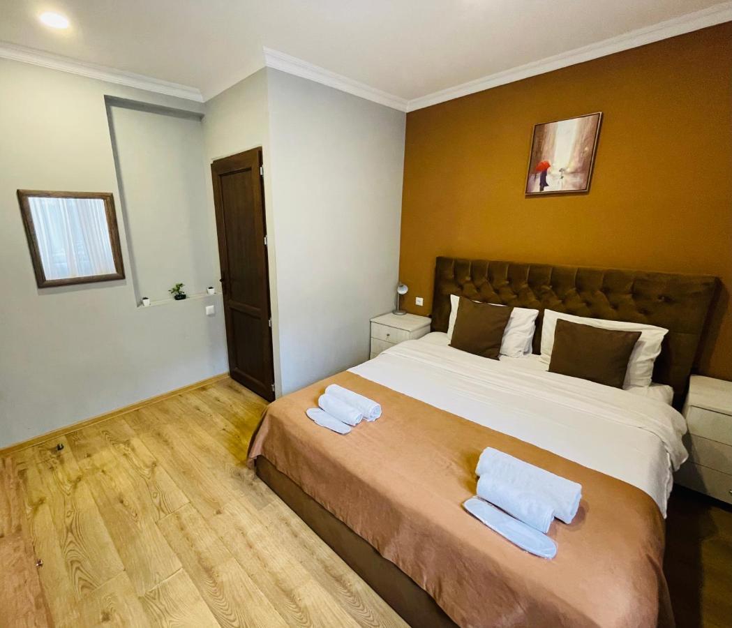 Book Hotel Tbilisi Zewnętrze zdjęcie