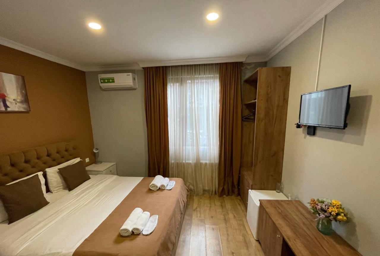 Book Hotel Tbilisi Zewnętrze zdjęcie