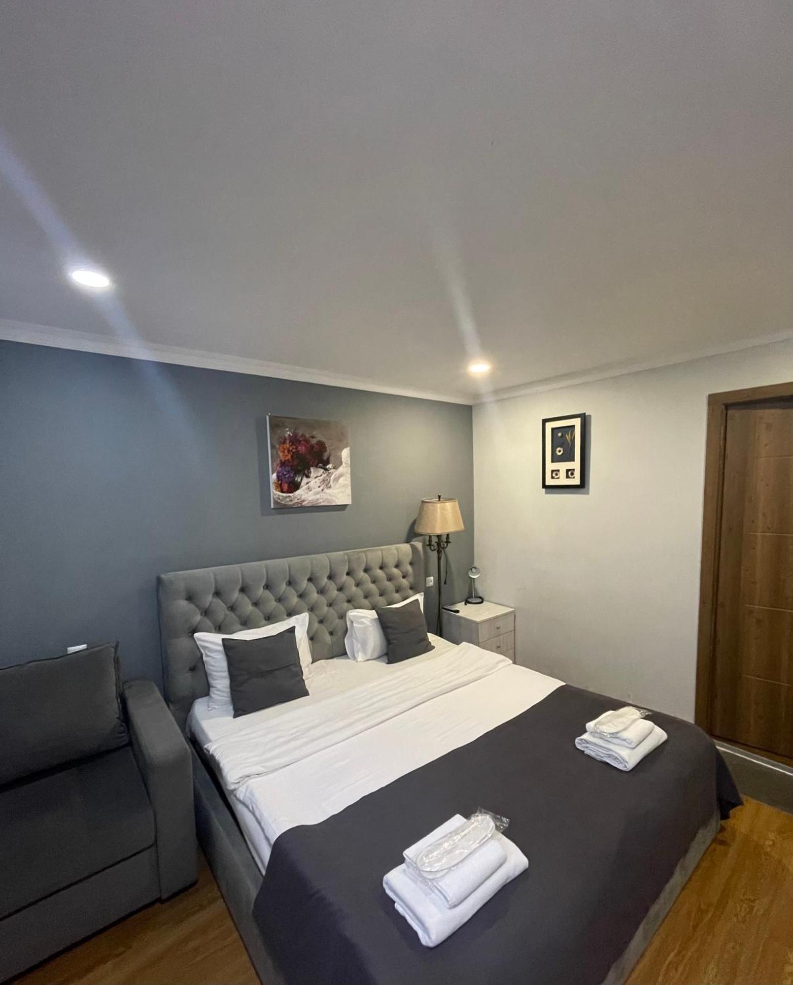 Book Hotel Tbilisi Zewnętrze zdjęcie